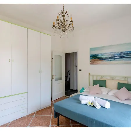 公寓 Joivy Lovely Flat With Balcony