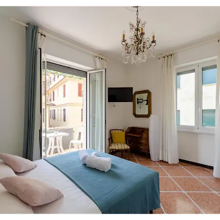 Joivy Lovely Flat With Balcony Apartment *